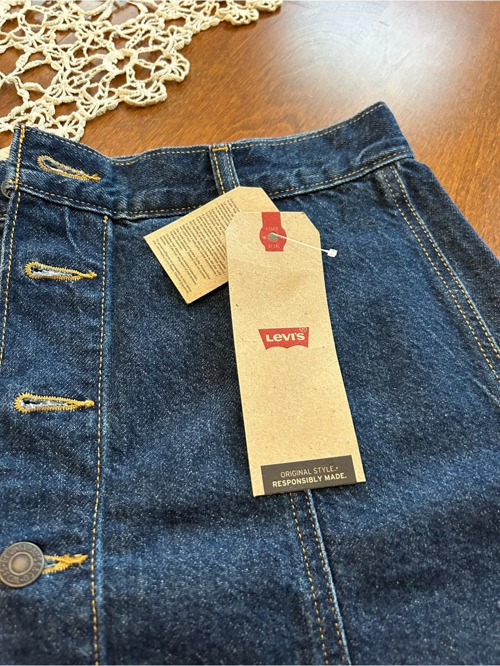 Levi's Dark Blue Denim Button-Front Skirt - Picture 2 of 3